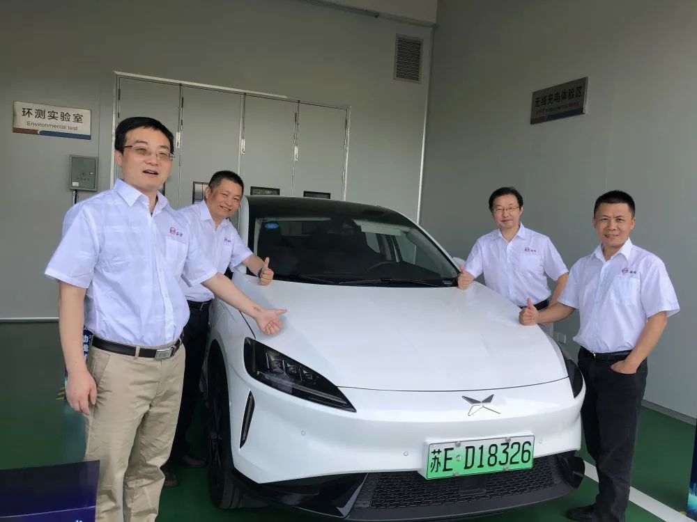 无码AV动漫精品一区二区免费