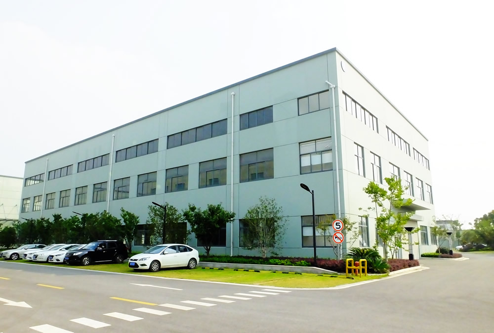 无码AV动漫精品一区二区免费