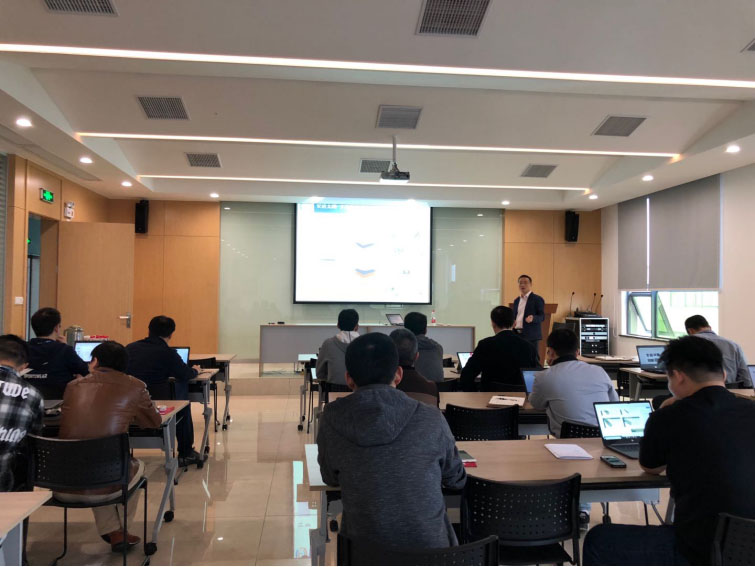 无码AV动漫精品一区二区免费