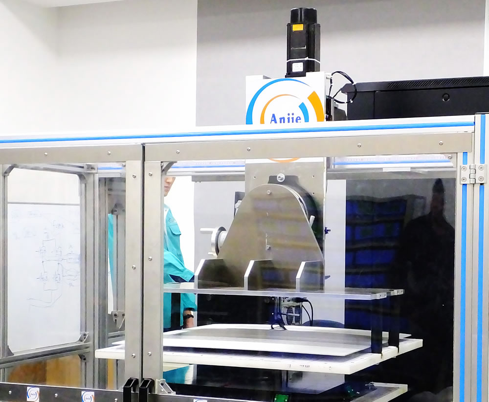 无码AV动漫精品一区二区免费