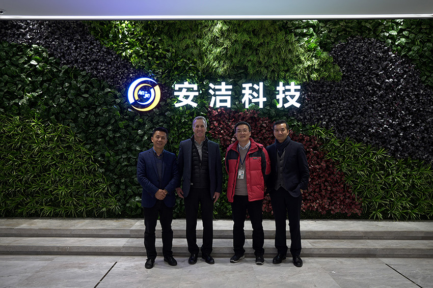 无码AV动漫精品一区二区免费